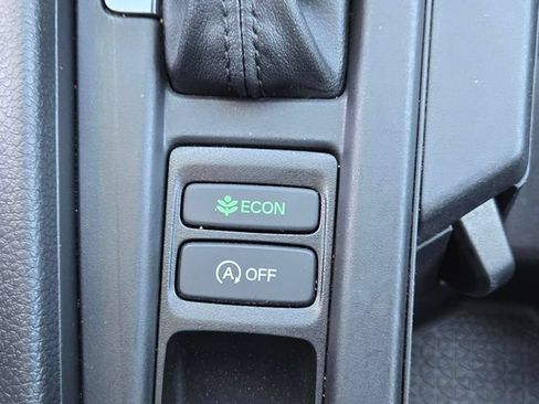 Used 2025 Honda Accord LX image 24