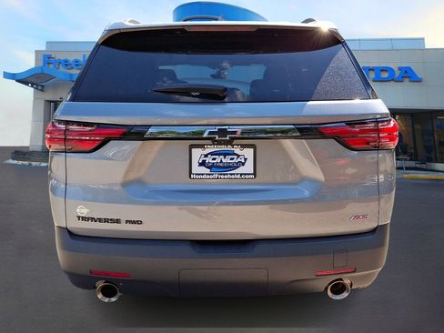 Used 2023 Chevrolet Traverse RS w/ LPO, Floor Liner Package AWD/4WD image 5