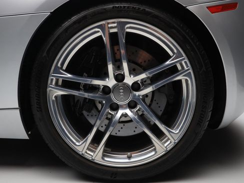 Used 2009 Audi R8 V8 image 32