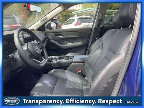 Used 2023 Nissan Rogue Platinum AWD/4WD image 15