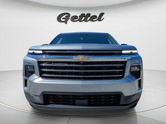 Used 2025 Chevrolet Traverse LT video 2