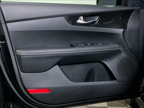 Used 2022 Kia Forte GT-Line image 20