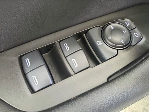 Used 2024 Chevrolet Blazer LT w/ Convenience Package FWD image 31