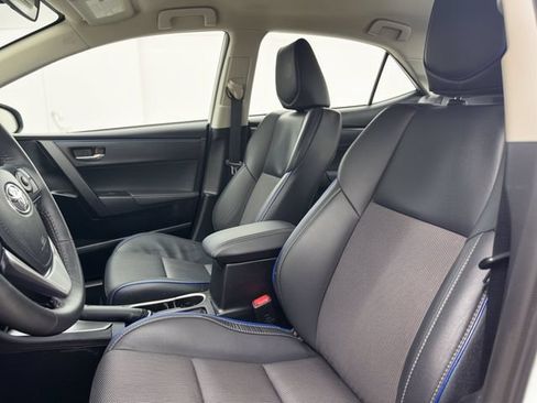 Used 2017 Toyota Corolla SE FWD image 15