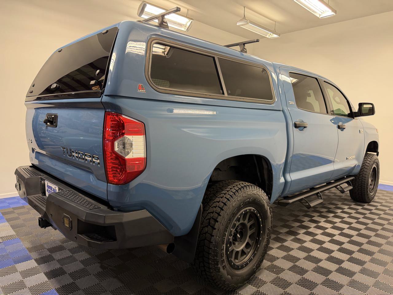 Used 2021 Toyota Tundra SR5 w/ SR5 Leather Package AWD/4WD image 13