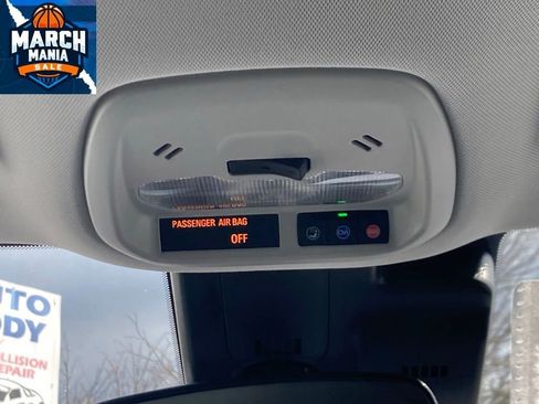 New 2026 Chevrolet Trax LT image 16