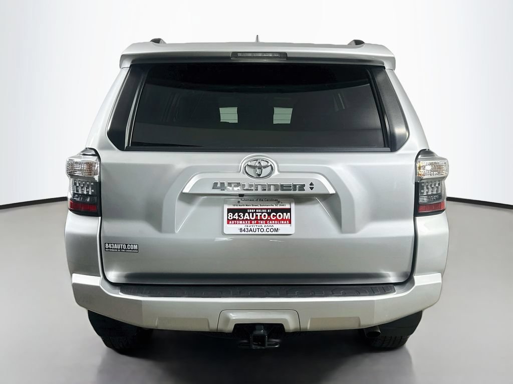 Used 2022 Toyota 4Runner SR5 Premium w/ Moonroof Package RWD image 6