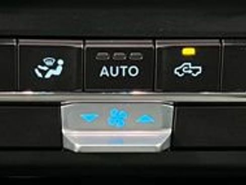 Used 2025 Ford F150 XLT w/ Equipment Group 301A Standard AWD/4WD image 35