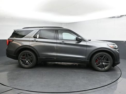 New 2026 Ford Explorer ST image 13