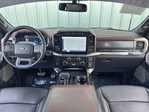 Used 2023 Ford F150 Lariat w/ Max Trailer Tow Package image 14