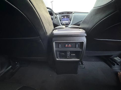 Used 2024 Nissan Murano SL FWD image 13