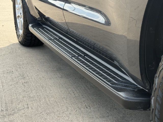Used 2019 Toyota Sequoia SR5 w/ Premium Package RWD image 10