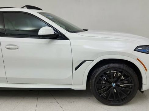 Used 2026 BMW X6 xDrive40i image 7