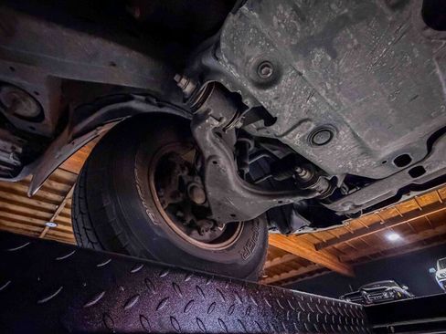 Used 2006 Toyota 4Runner SR5 RWD image 46