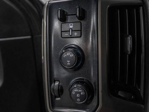 Used 2019 Chevrolet Silverado 3500 High Country w/ Duramax Plus Package image 27