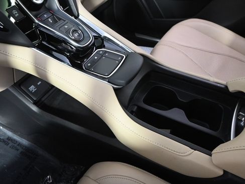 Used 2020 Acura RDX AWD w/ Technology Package image 32