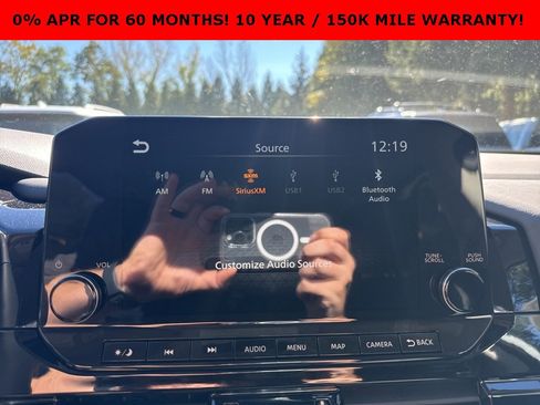 New 2025 Nissan Pathfinder SL w/ Black Appearance Package image 33