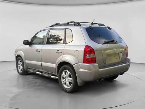 Used 2006 Hyundai Tucson 2WD image 3