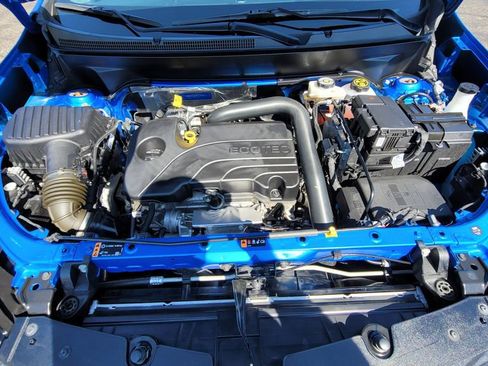 Used 2024 Chevrolet Equinox LT w/ LPO, Floor Liner Package FWD image 17