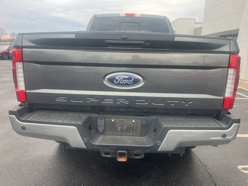 Used 2018 Ford F250 Lariat w/ Lariat Ultimate Package image 3