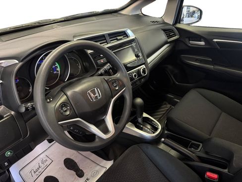 Used 2018 Honda Fit LX image 3