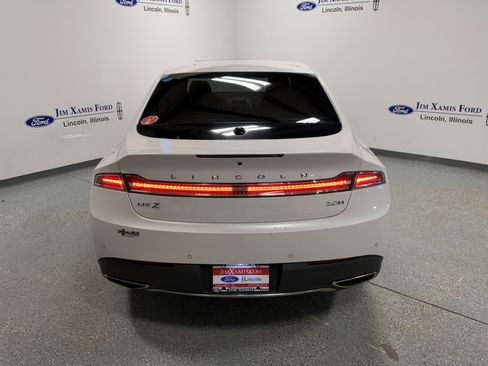 Used 2017 Lincoln MKZ Reserve w/ Climate Package image 32