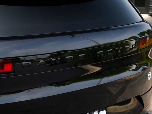 Used 2025 Land Rover Range Rover Sport SV Edition Two AWD/4WD image 19