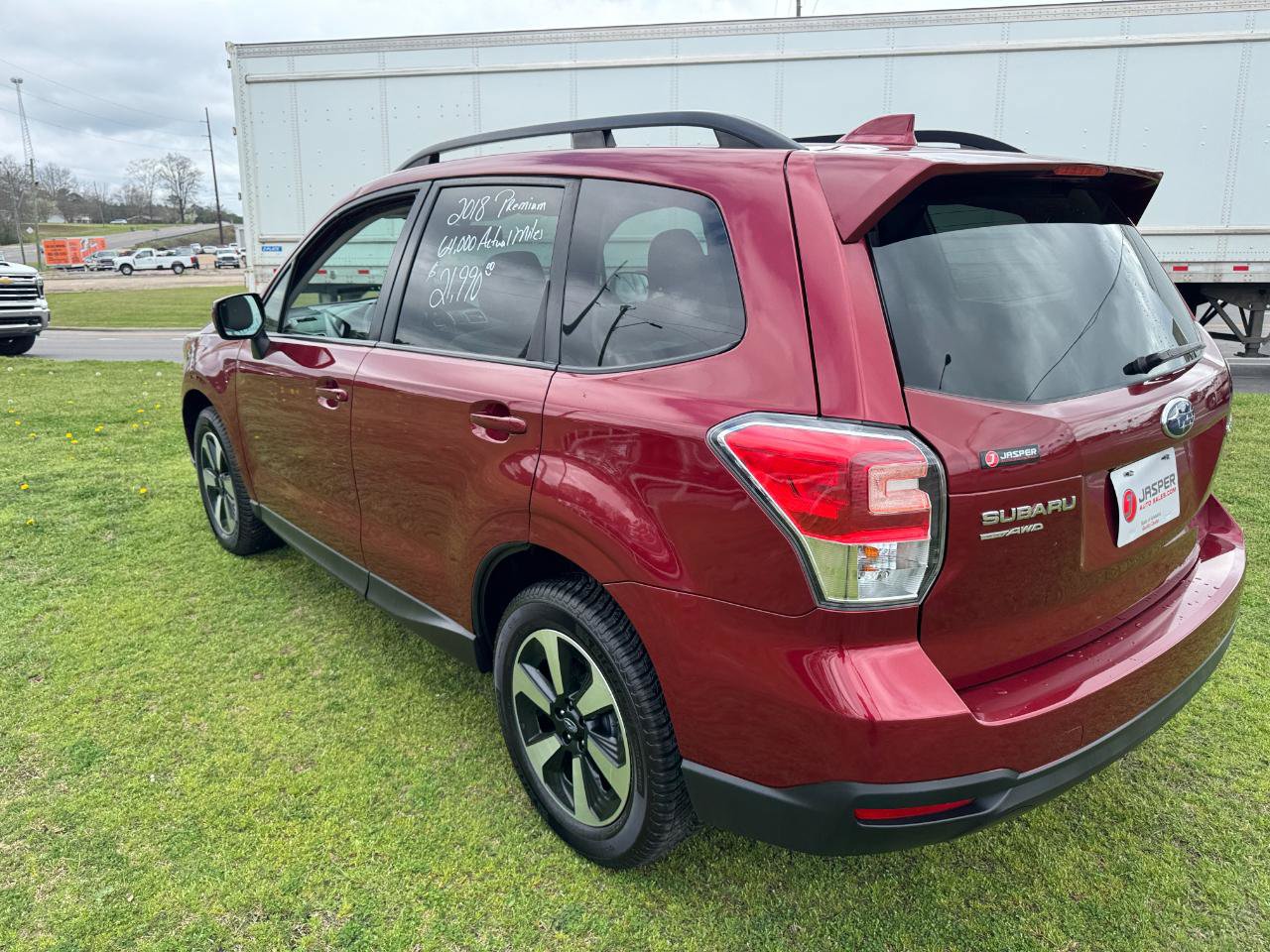 Used 2018 Subaru Forester 2.5i Premium w/ All-Weather Package AWD/4WD image 15