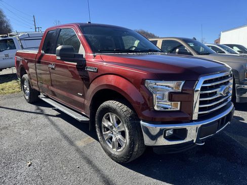 Used 2016 Ford F150 XLT w/ Equipment Group 302A Luxury image 16