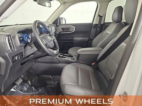 Used 2025 Ford Bronco Sport Badlands AWD/4WD image 11