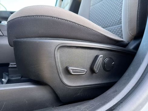 Used 2022 Ford Escape SE w/ Convenience Package image 18