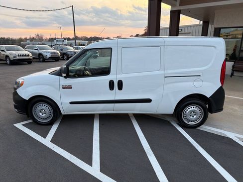 Used 2020 RAM ProMaster City Tradesman FWD image 3