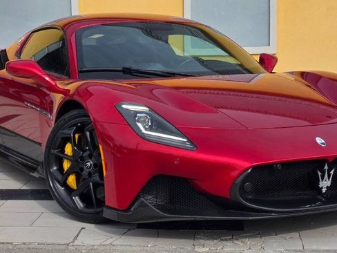 Used 2022 Maserati MC20 Coupe RWD image 6