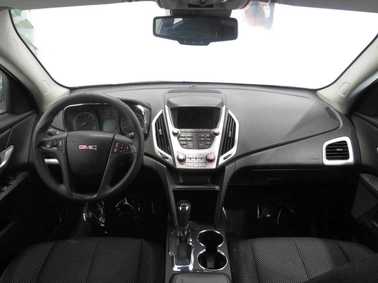 Used 2016 GMC Terrain SLE FWD image 13