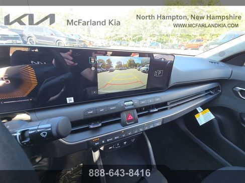 New 2025 Kia K4 LXS image 20