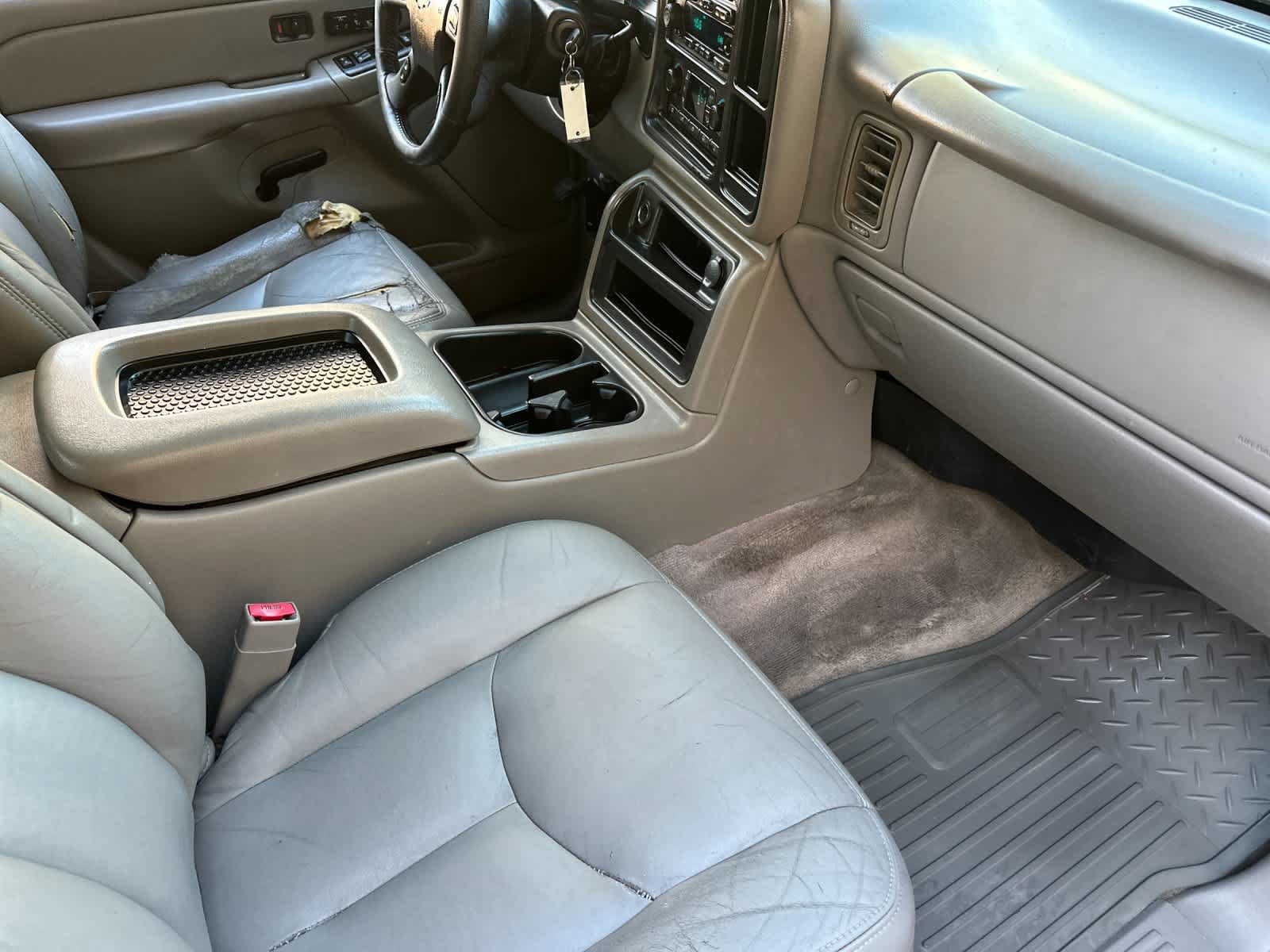Used 2004 Chevrolet Silverado 2500 LT RWD image 15