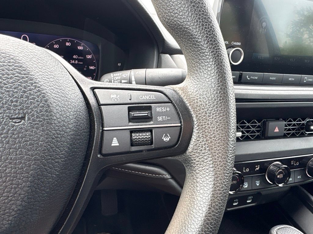 Used 2023 Honda Accord EX image 21