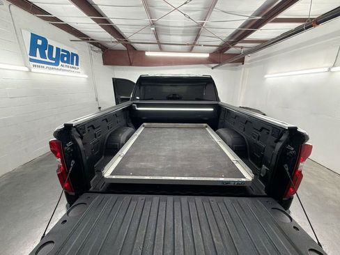 Used 2022 Chevrolet Silverado 1500 RST image 25