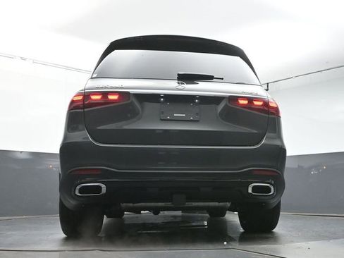 Used 2026 Mercedes-Benz GLS 450 4MATIC image 39