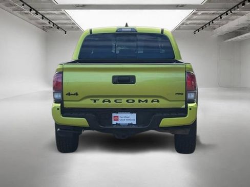 Used 2022 Toyota Tacoma TRD Pro AWD/4WD image 5