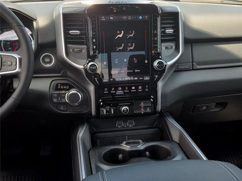 New 2026 RAM 1500 Big Horn AWD/4WD image 10