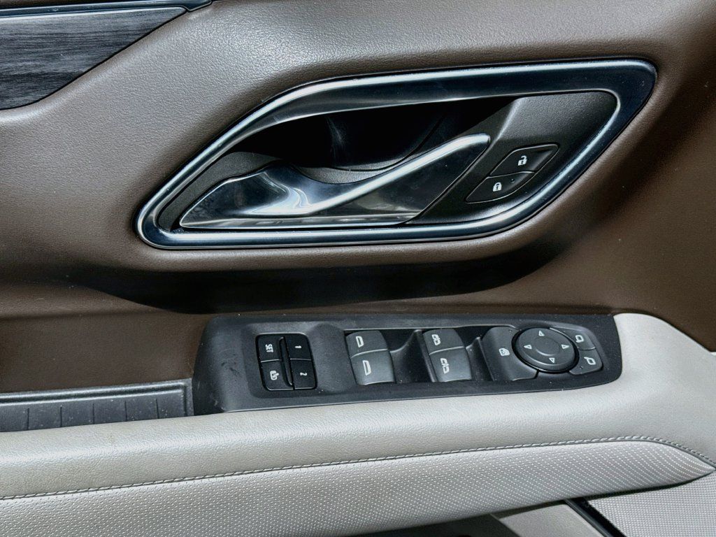 Used 2023 GMC Yukon SLT RWD image 19