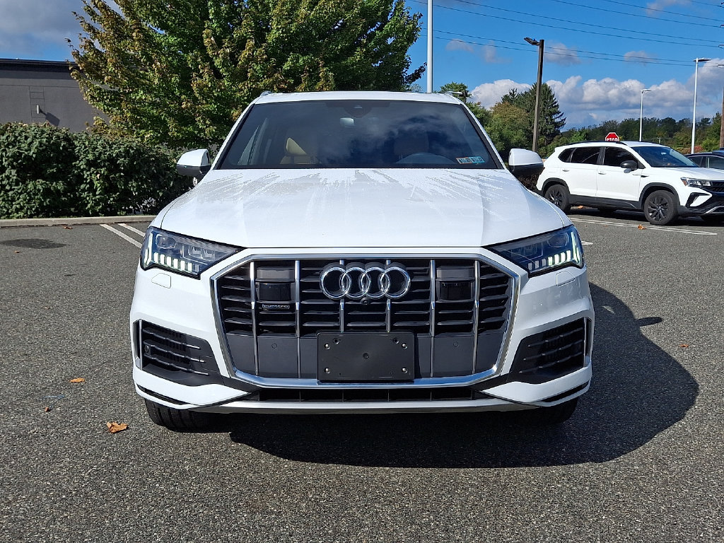 Used 2023 Audi Q7 3.0T Premium Plus w/ Premium Plus Package AWD/4WD image 5