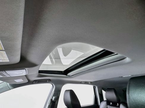 Used 2019 Acura MDX SH-AWD image 4