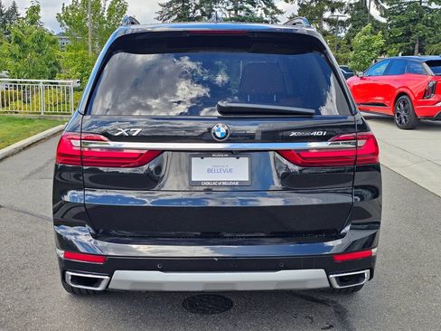 Used 2022 BMW X7 xDrive40i w/ Premium Package AWD/4WD image 4
