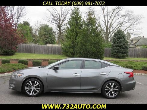 Used 2016 Nissan Maxima 3.5 S image 2