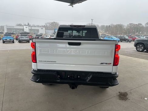 New 2026 Chevrolet Silverado 1500 ZR2 AWD/4WD image 6