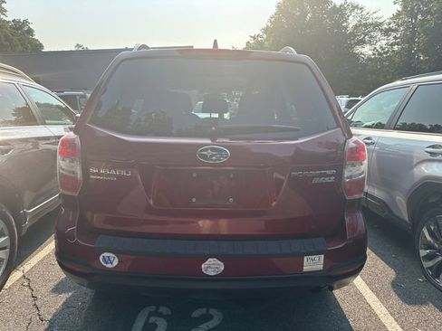 Used 2016 Subaru Forester 2.5i Premium AWD/4WD image 2