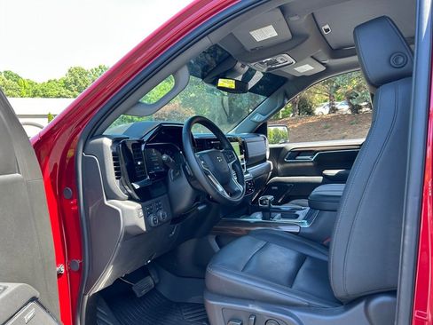 Used 2026 Chevrolet Silverado 1500 LT Trail Boss w/ Safety Package AWD/4WD image 47