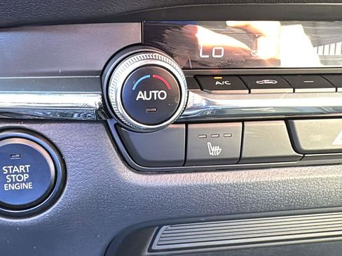 Certified 2025 MAZDA CX-30 AWD 2.5 S w/ Preferred Package image 18